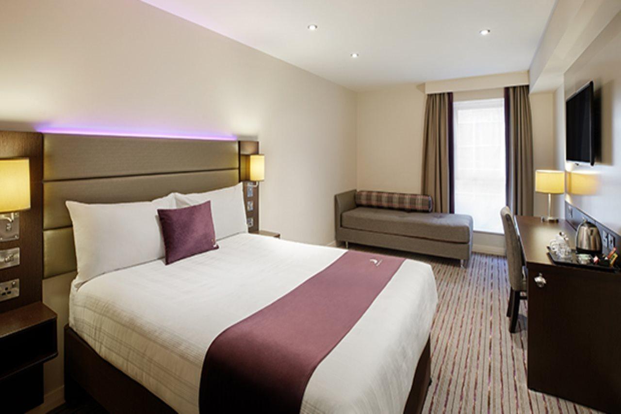 Dundee East Premier Travel Inn מראה חיצוני תמונה