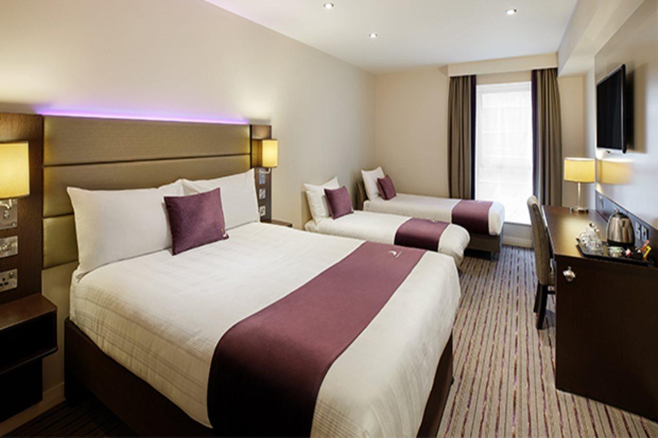 Dundee East Premier Travel Inn מראה חיצוני תמונה